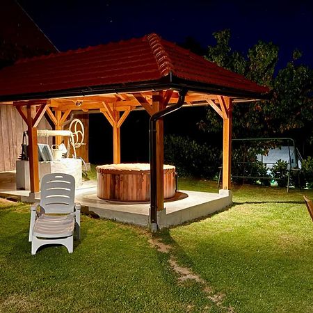 Country House Novosel Duga Resa Buitenkant foto